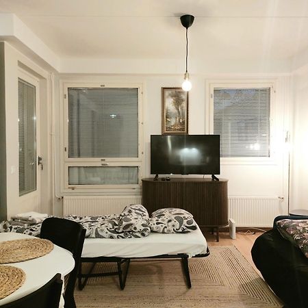 Saunallinen Kolmio Jaetkaesaaressa Helsinki Buitenkant foto